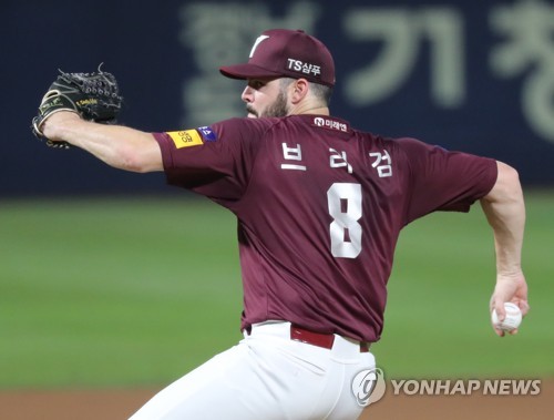 '선두 보인다' 2위 키움, 1위 NC 제압…반 경기차 추격