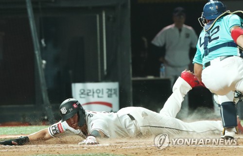 kt, 로하스 4타점 앞세워 NC에 화력쇼…한화 333일 만에 3연승(종합)