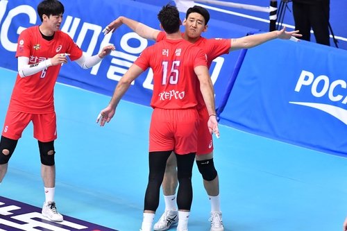 안요한, 6년 만에 현역 복귀해 우승까지…이제는 센터가 '주업'