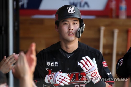 '7안타로 8득점' kt, 11볼넷으로 자멸한 KIA 제압