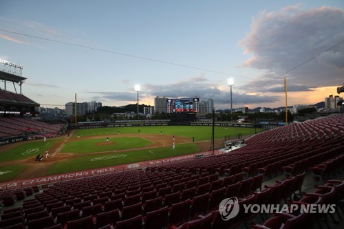 신정락 확진에 프로야구 비상…KBO 한화 2군 경기 중단(종합2보)