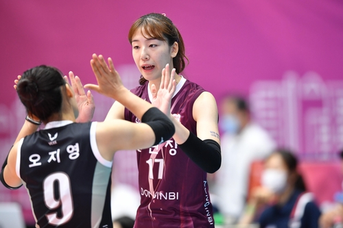 압도적인 흥국생명, 또 3-0 승리…현대건설과 준결승 격돌(종합2보)