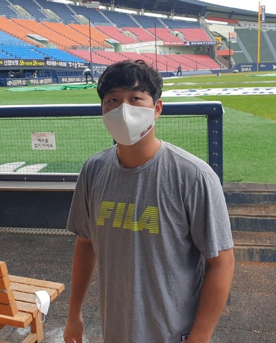 3년 만에 선발승 기록한 두산 함덕주 어제 잠이 안 오더라