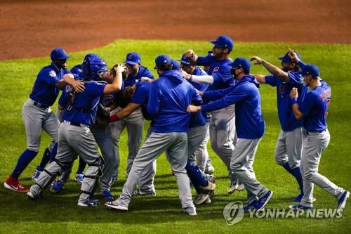 컵스 우완 밀스, 밀워키전에서 생애 첫 노히트노런