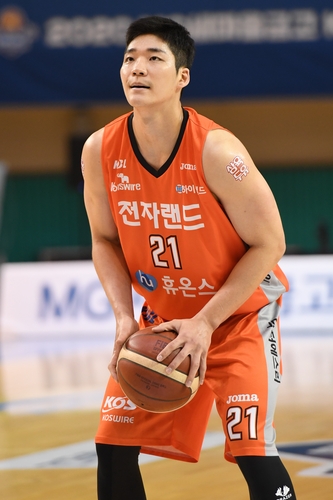 '이대헌 20점' 전자랜드, KBL 컵대회 조별리그 최종전서 DB 대파