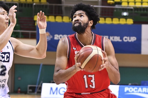 '로슨 30점' 오리온, KCC 대파하고 KBL 컵대회 결승 선착