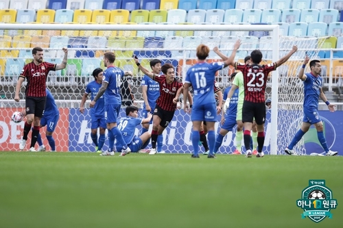 수원, 5년 5개월 만에 슈퍼매치서 서울 제압…시즌 첫 2연승