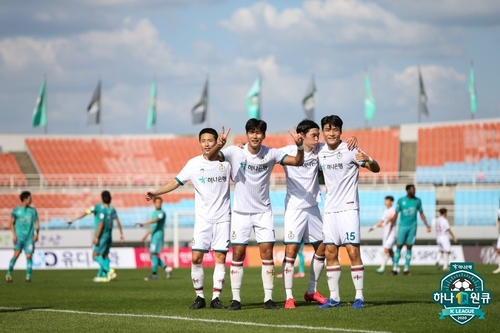 '박인혁·정희웅 득점포' 대전, 안산 꺾고 3위 수성(종합)