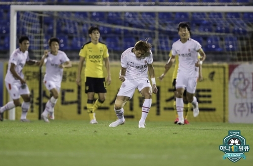 '정우재 결승골' 제주, 전남 2-0 잡고 이틀 만에 선두 탈환