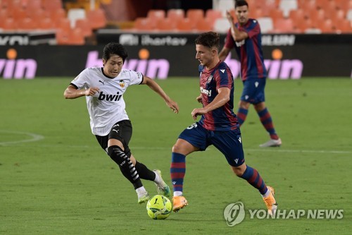이강인 개막전 '멀티 도움'…발렌시아, 레반테에 4-2 승