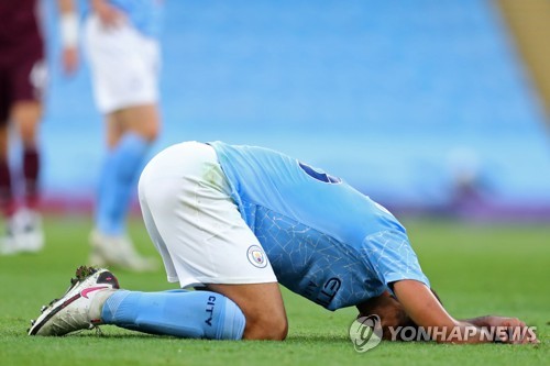 감독 데뷔 12년 만에 5실점…과르디올라 '이런 기분 처음이야'
