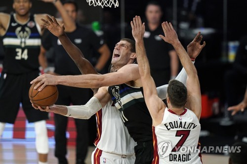 NBA 휴스턴 PO 2라운드 막차…LA 레이커스와 맞대결