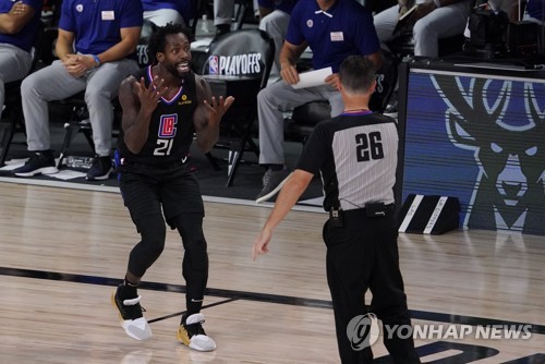 NBA 판정 불만으로 '심판에 폭언' 베벌리, 벌금 3천만원 징계