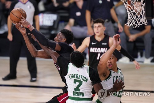 마이애미, NBA 동부 결승서 보스턴 꺾고 챔피언결정전 진출