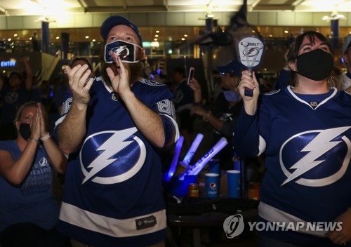 NHL 탬파베이, 댈러스 꺾고 16년 만에 스탠리컵 우승