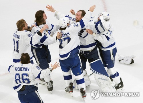 NHL 탬파베이, 댈러스 꺾고 16년 만에 스탠리컵 우승