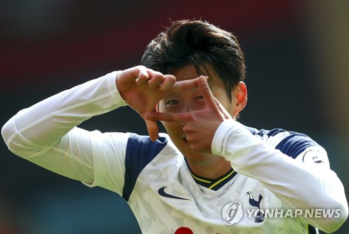 '4골 폭발' 손흥민, BBC·EPL 베스트11 선정…파워랭킹 1위 도약(종합)
