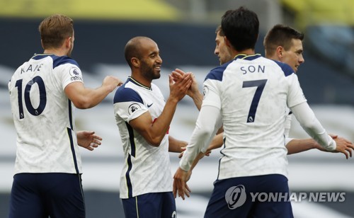 손흥민, 골대만 두 차례 강타…토트넘은 뉴캐슬과 1-1 무승부