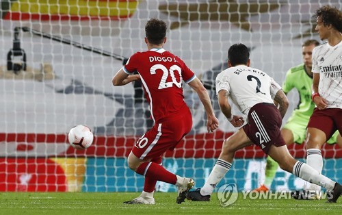 '조타 데뷔골' 리버풀, 아스널에 3-1 완승…3연승 행진