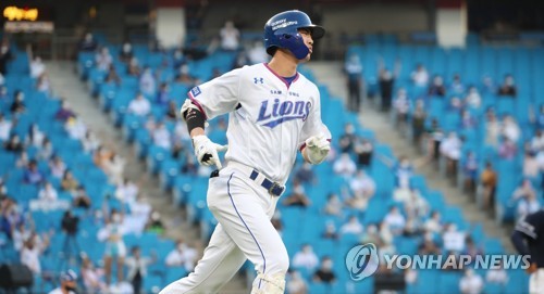 구자욱, 2홈런 포함 4안타 4타점…삼성, 갈 길 바쁜 두산 격침