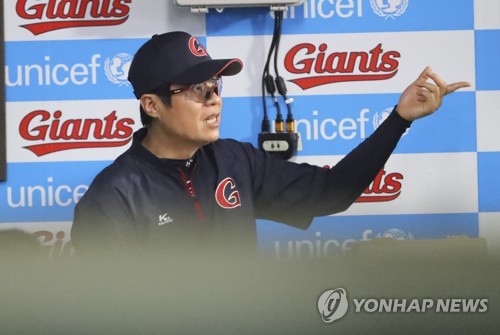 롯데 허문회 감독 서준원, 불펜으로 보직 이동…관리 차원
