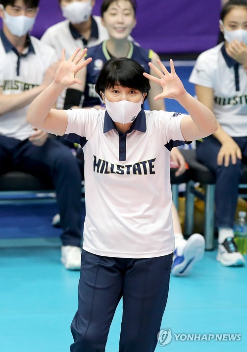 이도희 감독 김연경 가세한 흥국생명 블로킹, 대표팀보다 높다