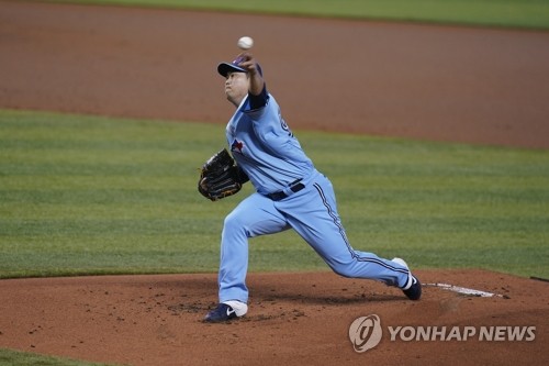 '대인배' 류현진, 동료 실수에 노력하다 그런 거잖아요