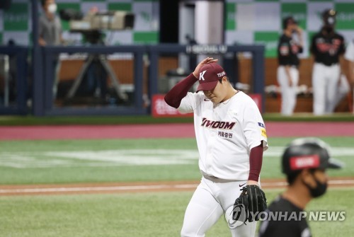 [프로야구전망대] 무르익는 LG의 1위 도약 꿈…kt의 첫 가을 잔치도 '보인다'
