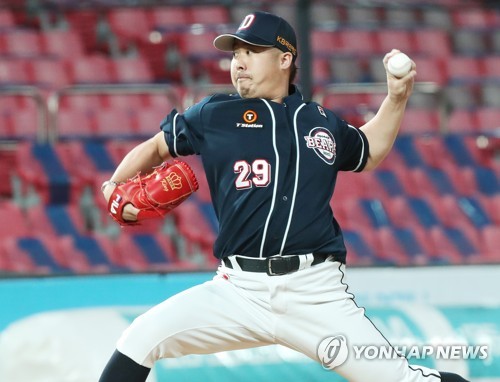 유희관, 왼쪽 발목 염좌로 부상자 명단…배창현, 첫 1군 등록