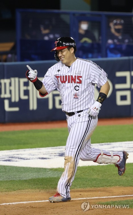 kt, 두산 잡고 4위 도약…1∼3위 NC·키움·LG는 모두 승리