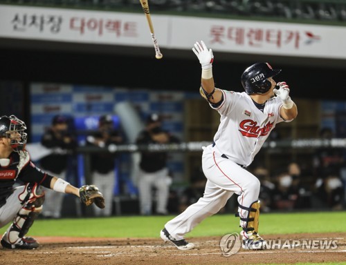 '6회 2사 후 6득점' 롯데, 상승세 kt에 일격