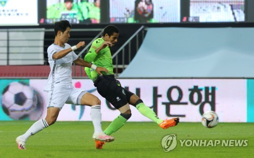 'FA컵 2경기 4골' 전북 구스타보 '복덩이'에서 '더블 파랑새'로