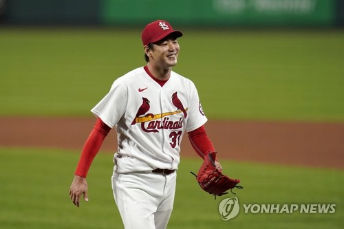 맹위 떨친 '코리안 좌완 선발 듀오'…타자 둘은 부상에 발목