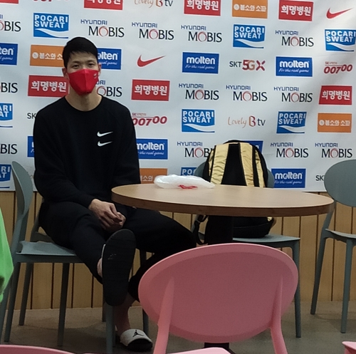 고비 때 맹활약 SK 김선형 팬들 함성이 이렇게 그리울 수가