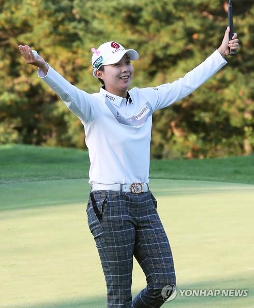 KLPGA에 60대 평균타수 '풍년' 예고…막판 6주 연속 대회가 변수