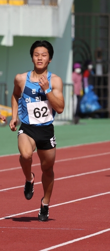 남자 100ｍ 일반부 김국영 10초31…고등부 비웨사 10초79(종합)
