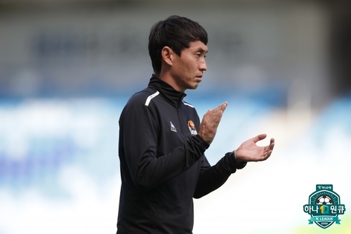 '3개월째 감독 대행체제' FC서울, 새 사령탑 어디에?