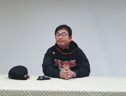 류중일 LG 감독 어게인 2013…전원 불펜 대기