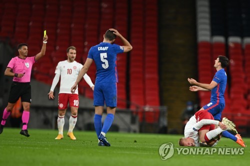 맨유 레전드 퍼디낸드 열심히 일한 매과이어, 쉬어라
