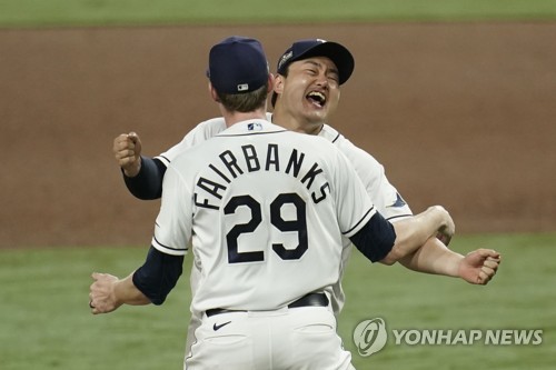 다저스, 최지만의 탬파베이와 월드시리즈…NL 챔피언십 MVP 시거