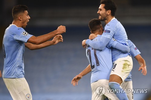 '디펜딩 챔프' 뮌헨, 챔스리그 첫판서 AT마드리드에 4-0 완승
