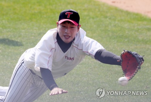 33일 만에 친 안타가 결승타…김호은 팀에 도움되는 선수되길 