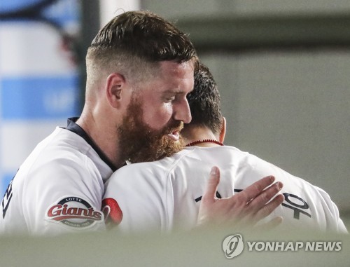 롯데 스트레일리 재계약, 아내의 의견이 가장 중요