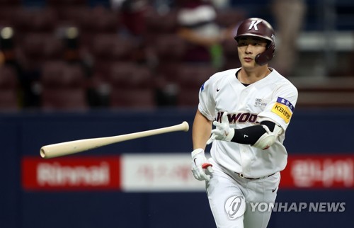 팬그래프닷컴 김하성 영입 강력히 고려해야…1억달러짜리 선수