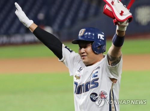 NC 주전 포수 양의지, 브룩스 따돌리고 프로야구 9월 MVP