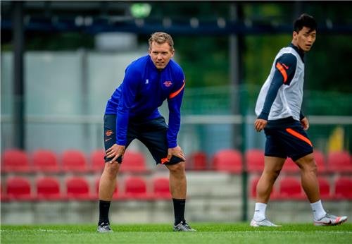 부상 털어낸 황희찬, UEFA 챔스리그 출격 준비…재반등 노린다