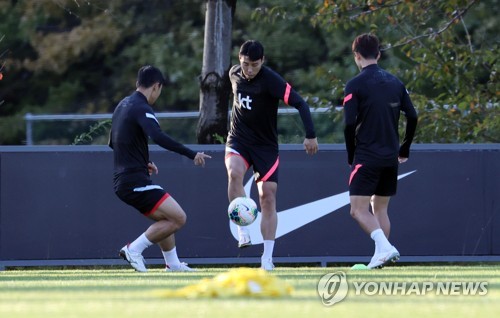 '신데렐라' 김지현 맞는 '구데렐라' 이정협의 자세 배워야죠