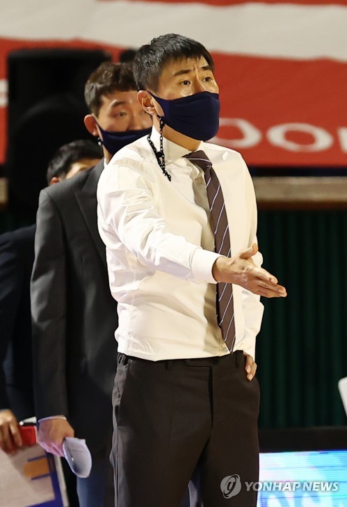 삼성, 세 경기 연속 4쿼터 역전패…'졌잘싸인가, 그냥 진 건가'