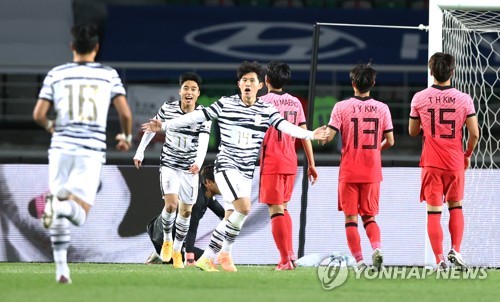역시 형님!…벤투호, 김학범호와 2차전 3-0 승리
