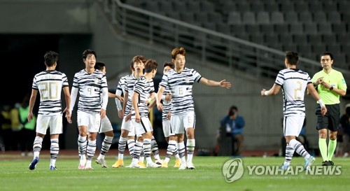 한국 축구 FIFA 랭킹 38위…두 달 연속 상승